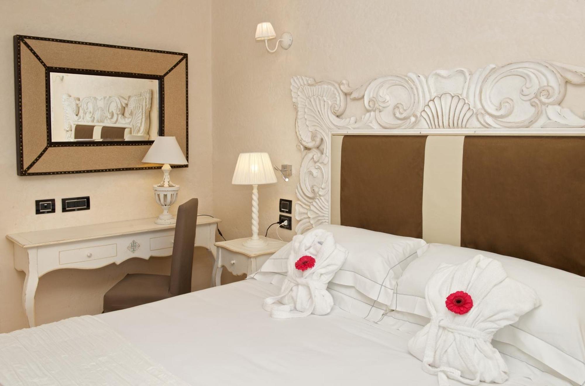 La Villa Del Re - Adults Only - Small Luxury Hotels Of The World 卡斯蒂亚达斯 外观 照片